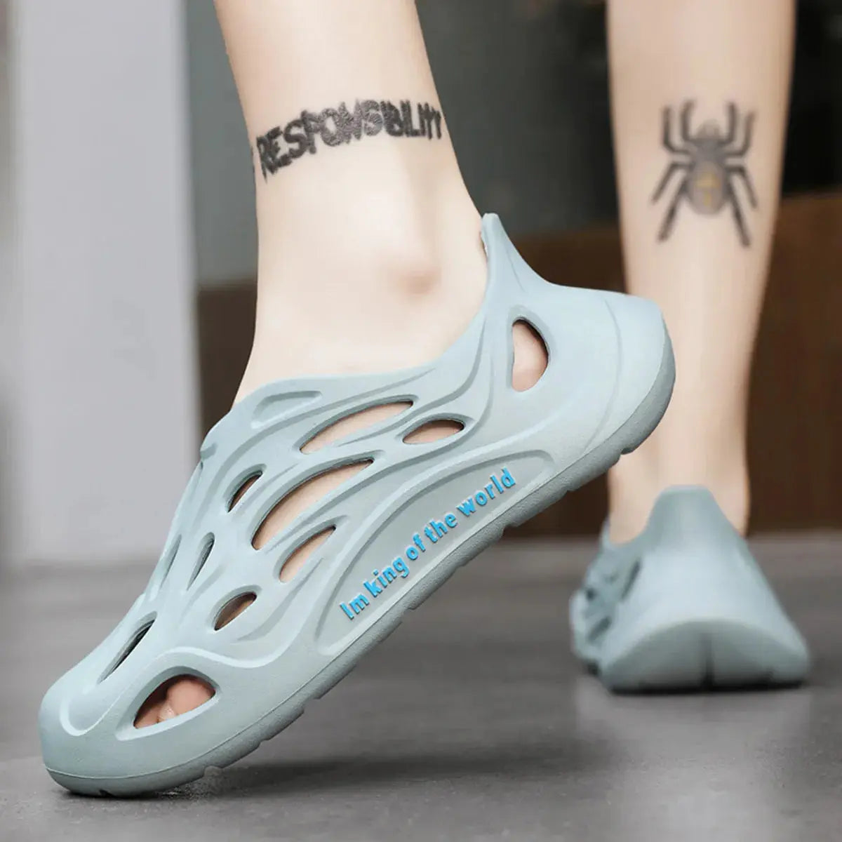 a1004f86625747de9d7a8cf0abe8684e-Max-Origin