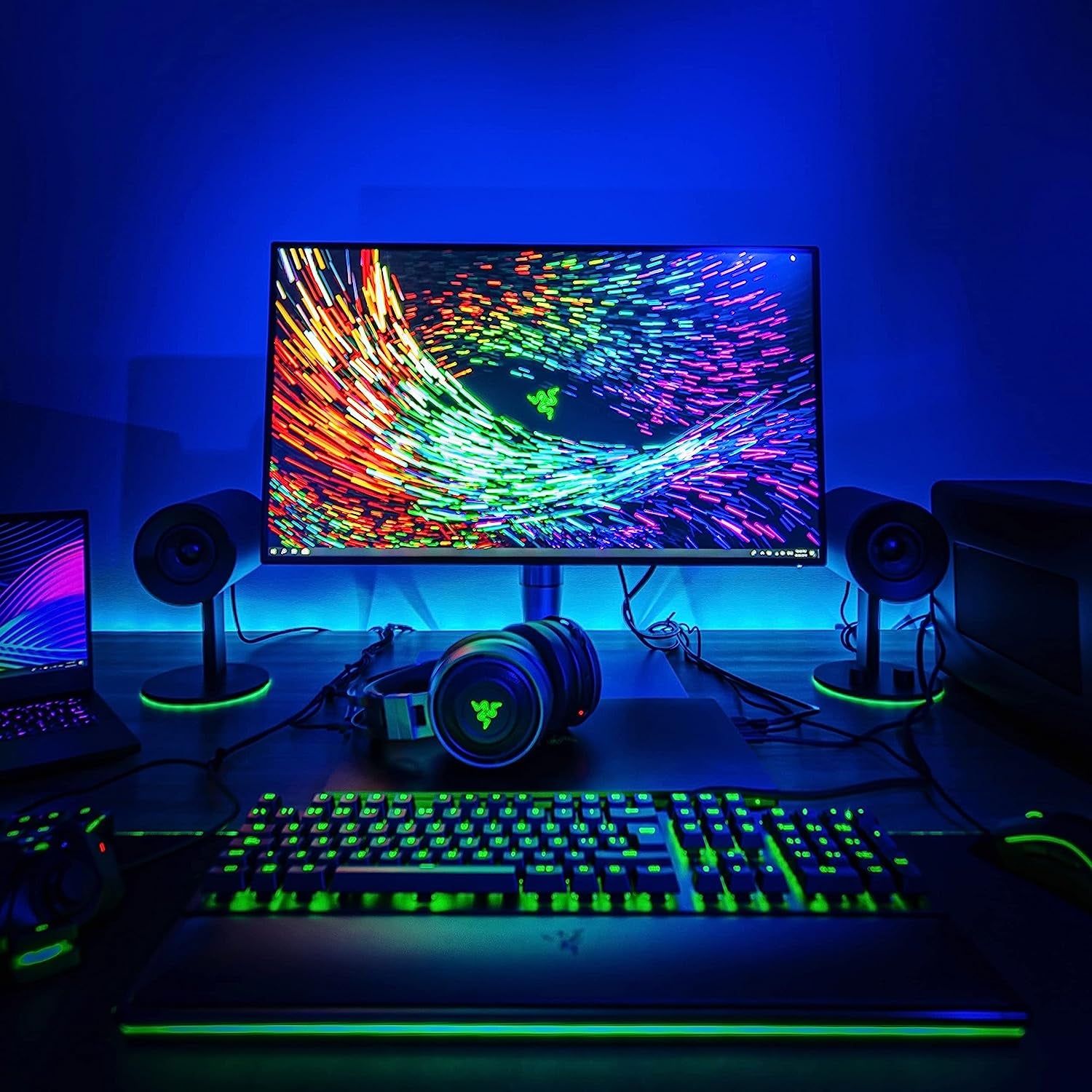 Razer Nommo Chroma 2.0 PC Gaming Speakers - Custom Woven 3" Glass Fiber Drivers, Rear-Facing Bass Ports, Bass Knob with Automatic Gain Control, Chroma Enabled, Black