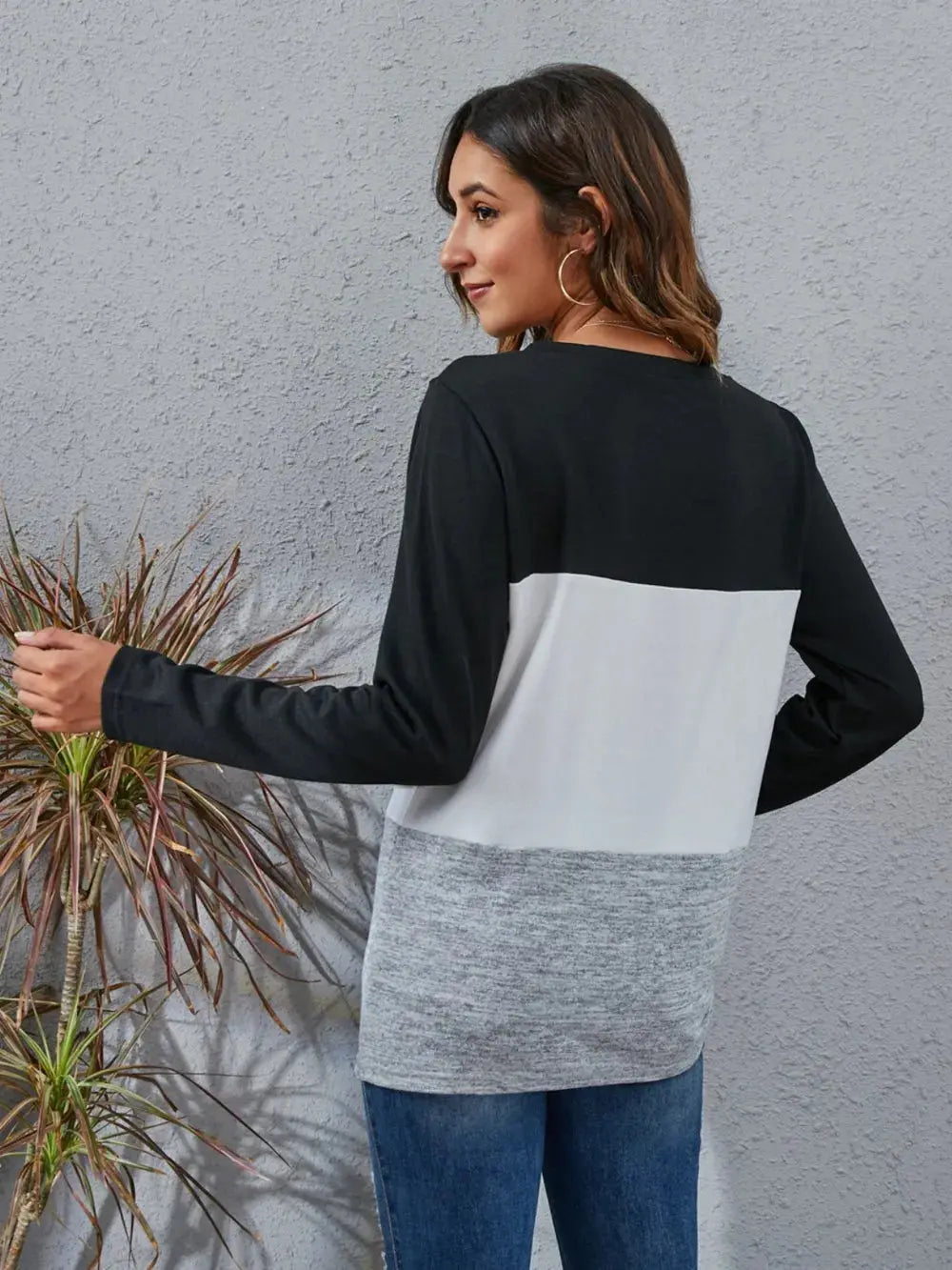 f37193c0-f926-4971-a62e-061af6e82431-Max